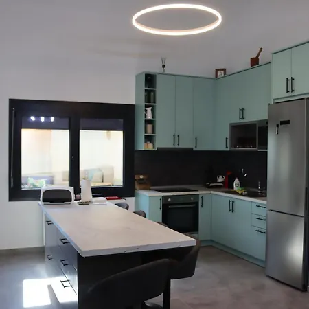 Waterview Χρυσή Αμμουδιά